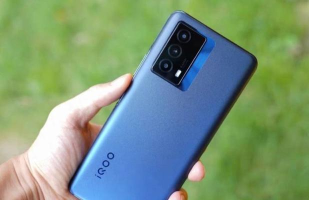 vivo iQOO Z5深度测评怎么样？性能和续航表现如何？